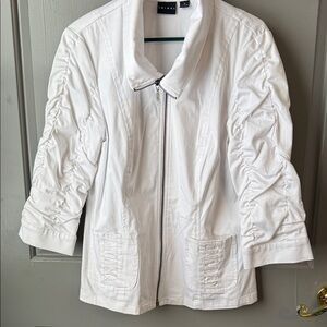 Tribal White Ruched Sleeve Blazer